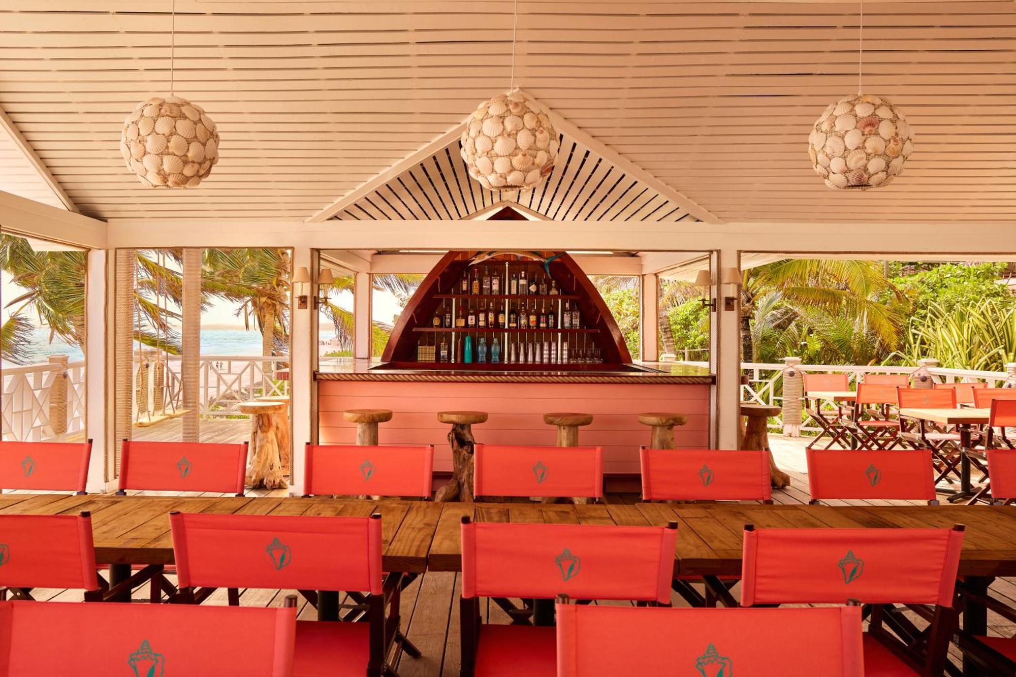 Coral Sands Inn & Cottages Dunmore Town Extérieur photo