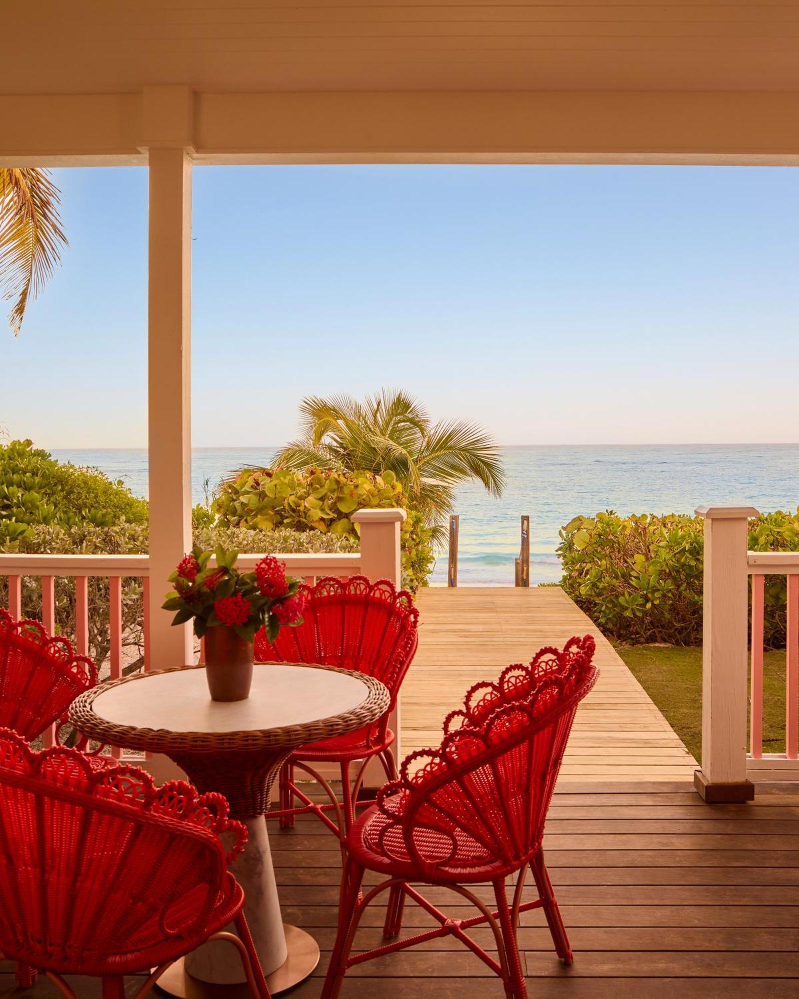 Coral Sands Inn & Cottages Dunmore Town Extérieur photo